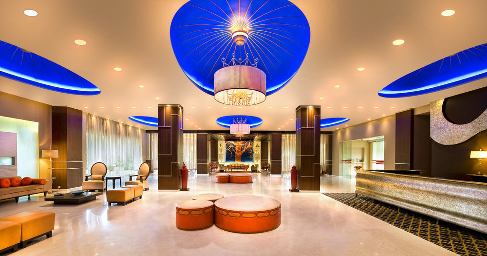 Surat Marriott Hotel Экстерьер фото